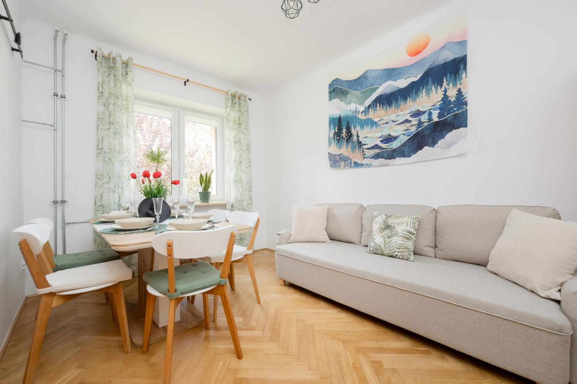 Apartament Spacious For 6 People Near The Old Town By Renters