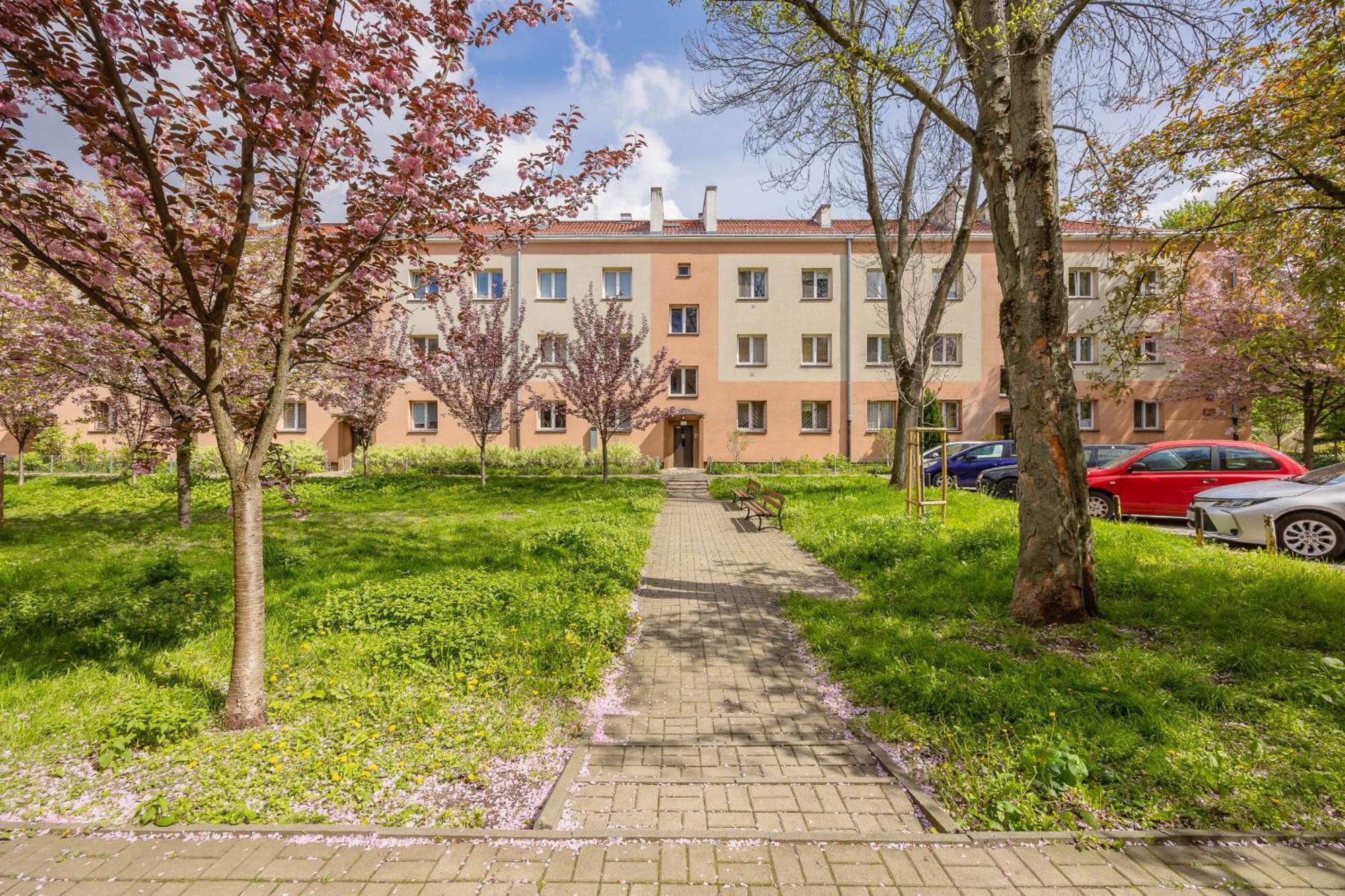 Apartament Spacious For 6 People Near The Old Town By Renters